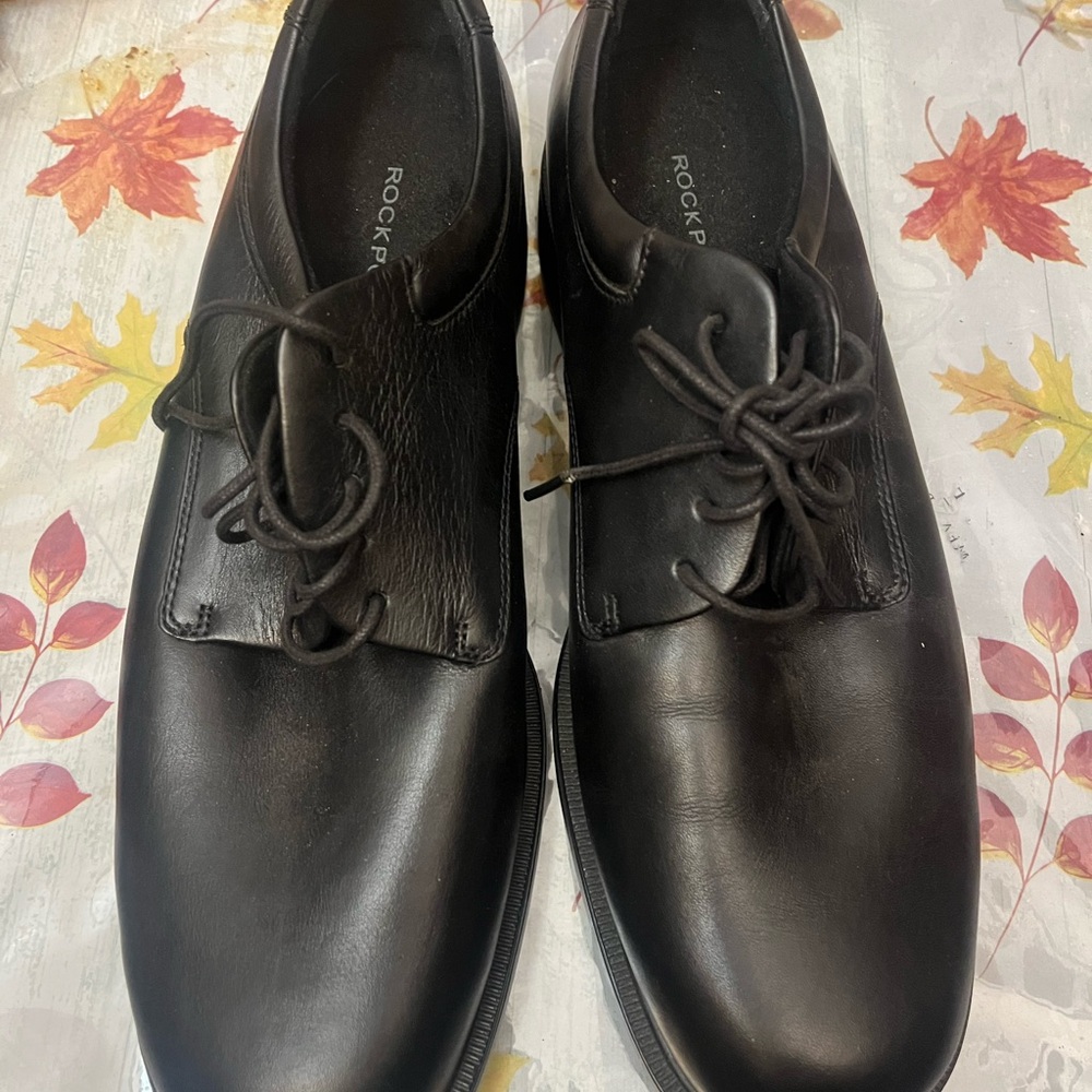 Rockport Men's Classic Black Oxfords
